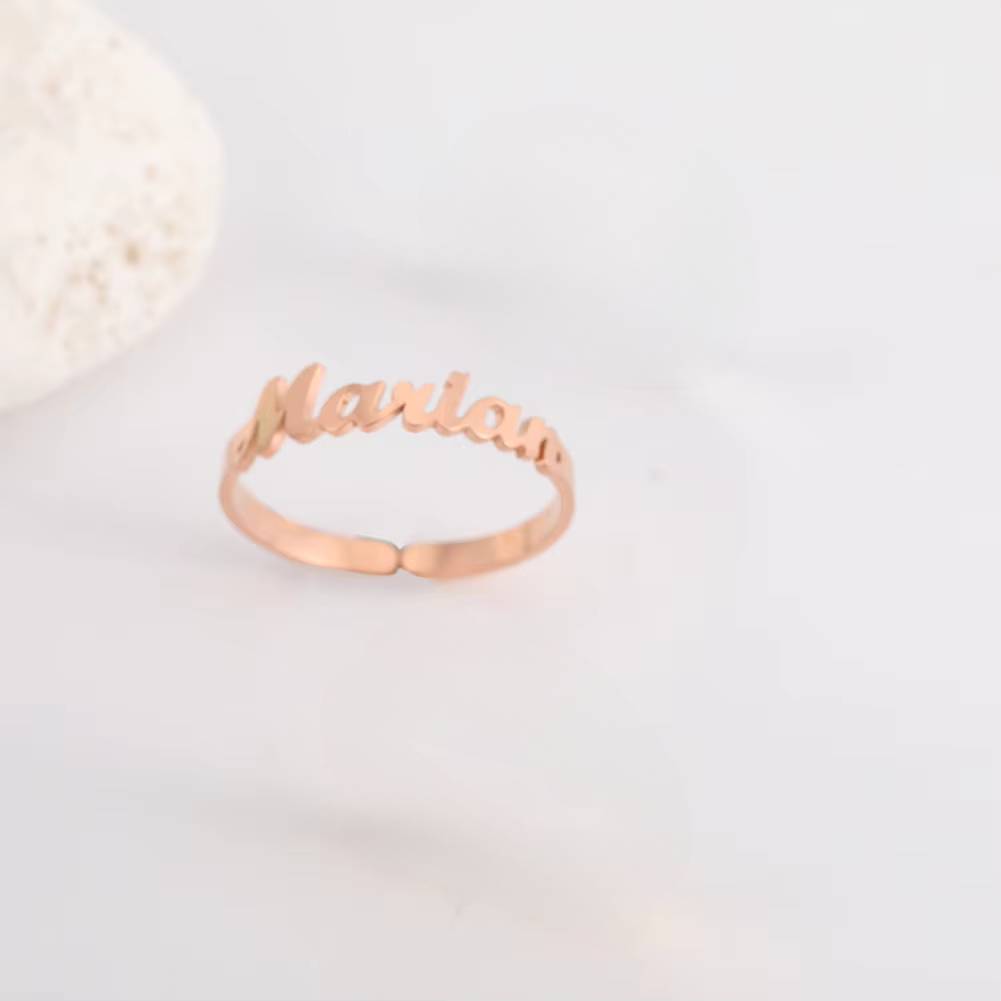 Anillo Personalizado con 1 a 4 Nombres Grabados 