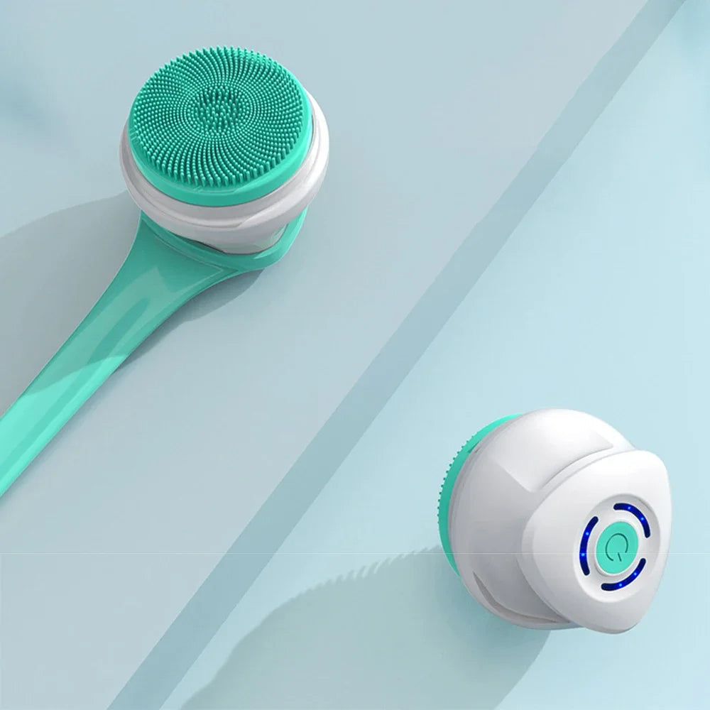 Vaivaton, täydellinen puhdistava hieronta suihkussa 